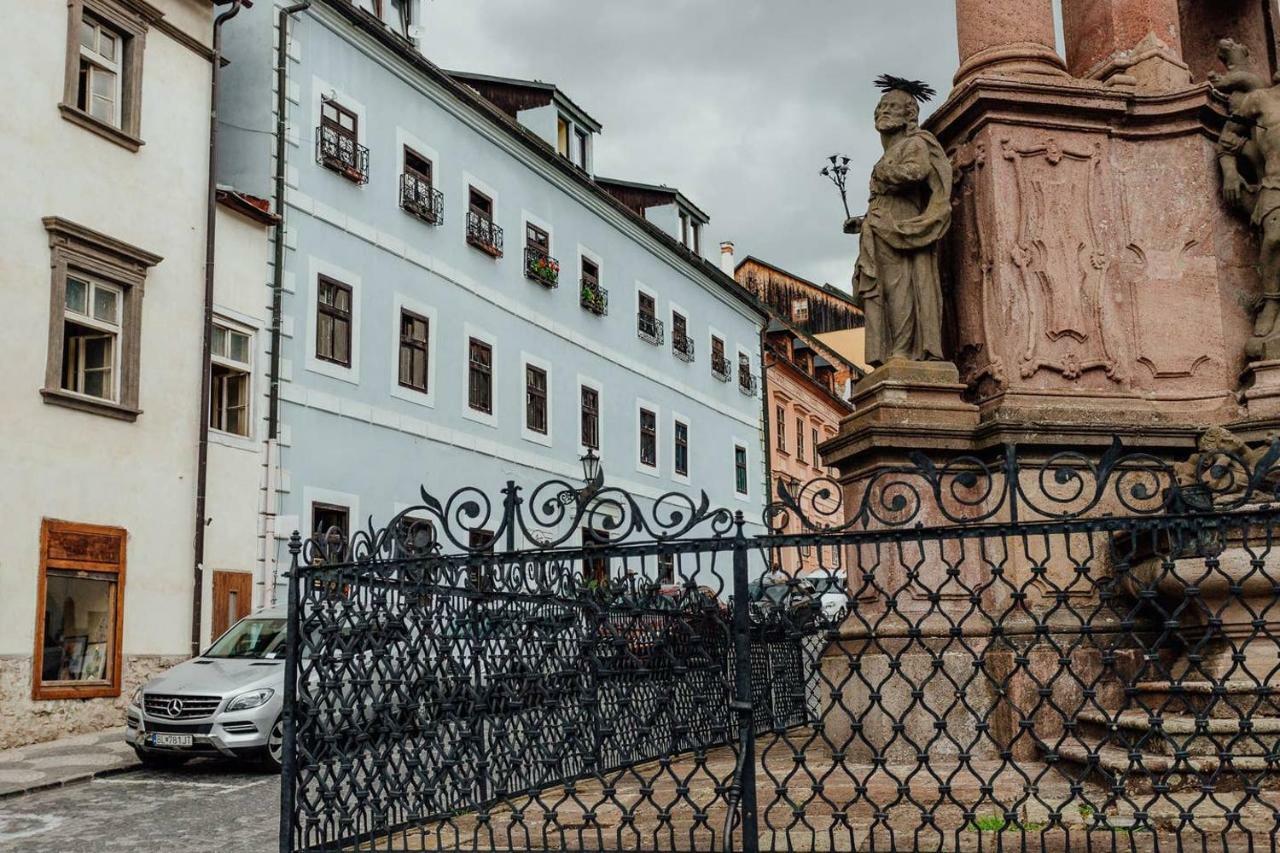 Cozy Blue House Apartment In Heart Of Old Town Banska Stiavnica Exterior photo